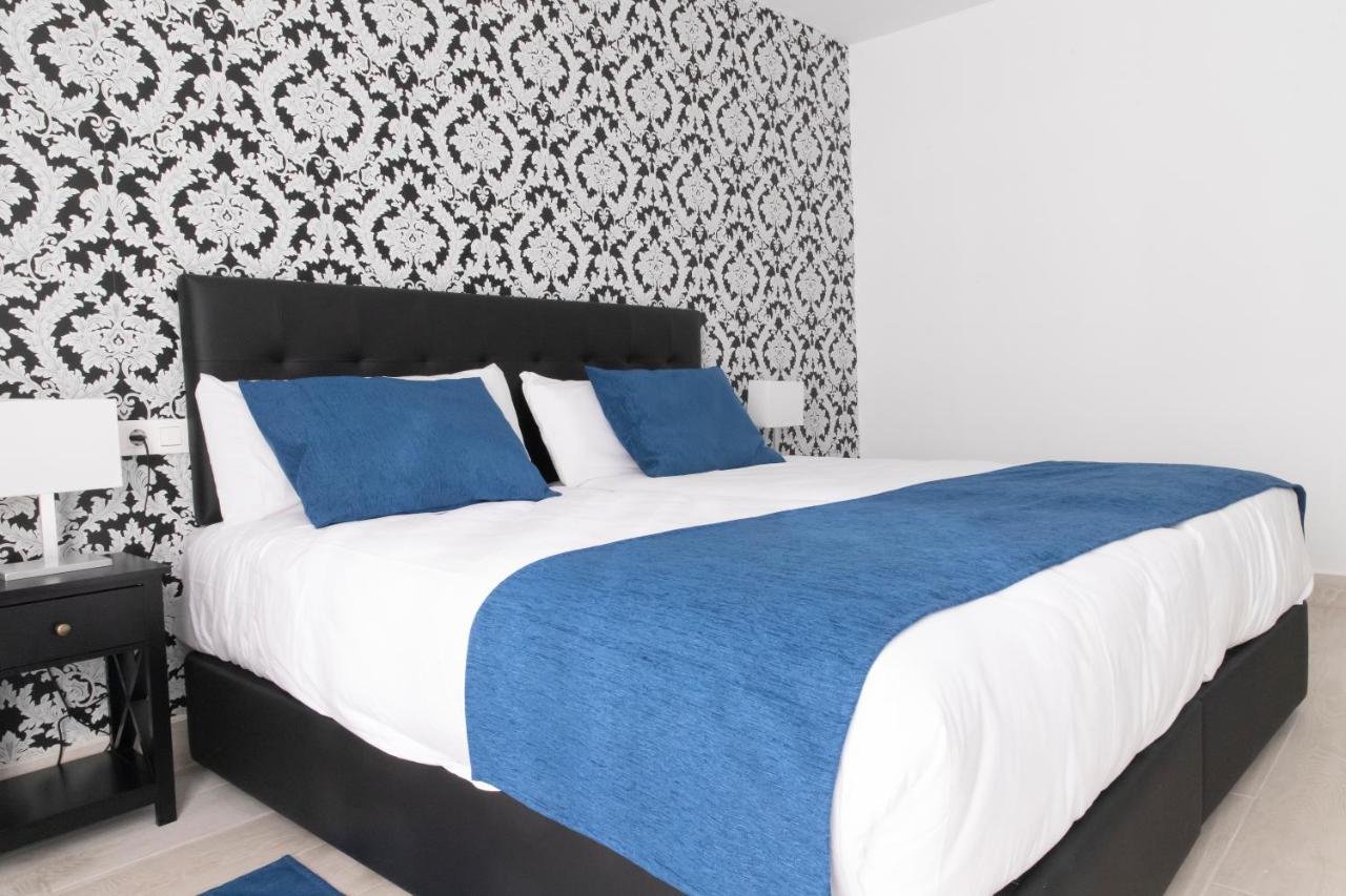 Superior Double Room With View,1332232415:JPEG